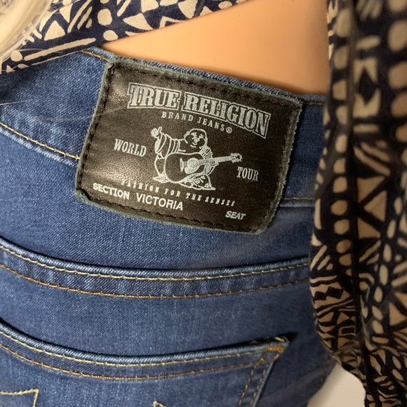 True Religion Jeans - Victoria Skinny - Picture 3 of 8